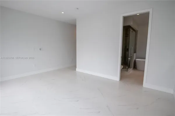 $1,575,000 | 3374 Day Avenue, Unit A, Miami, FL 33133