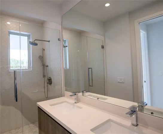 $1,575,000 | 3374 Day Avenue, Unit A, Miami, FL 33133