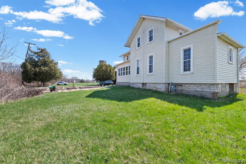 9269 Dixon Road Monroe, MI 48161 - Photo 39 of 57