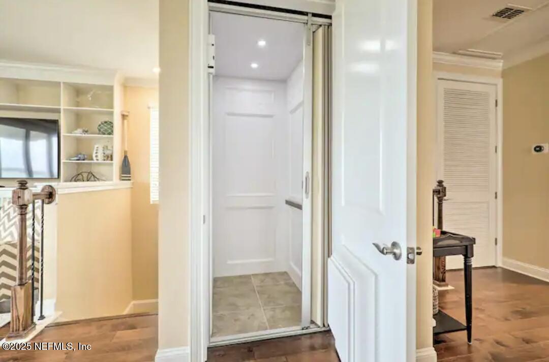 168 Lawn Avenue St. Augustine, FL 32084 - Photo 17 of 36 a view of a bathroom from a hallway
