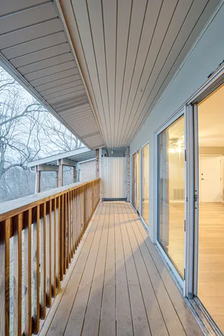 $1,800 | 5801 Oakwood Drive, Unit E, Lisle, IL 60532