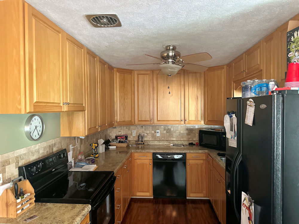 1001 Westview Drive Rochelle, IL 61068 - Photo 2 of 16 Gallery Image 2