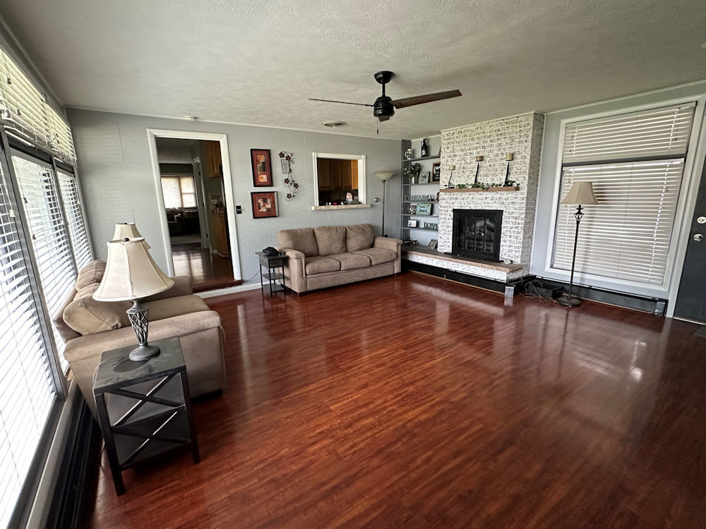 1001 Westview Drive Rochelle, IL 61068 - Photo 5 of 16 Gallery Image 5