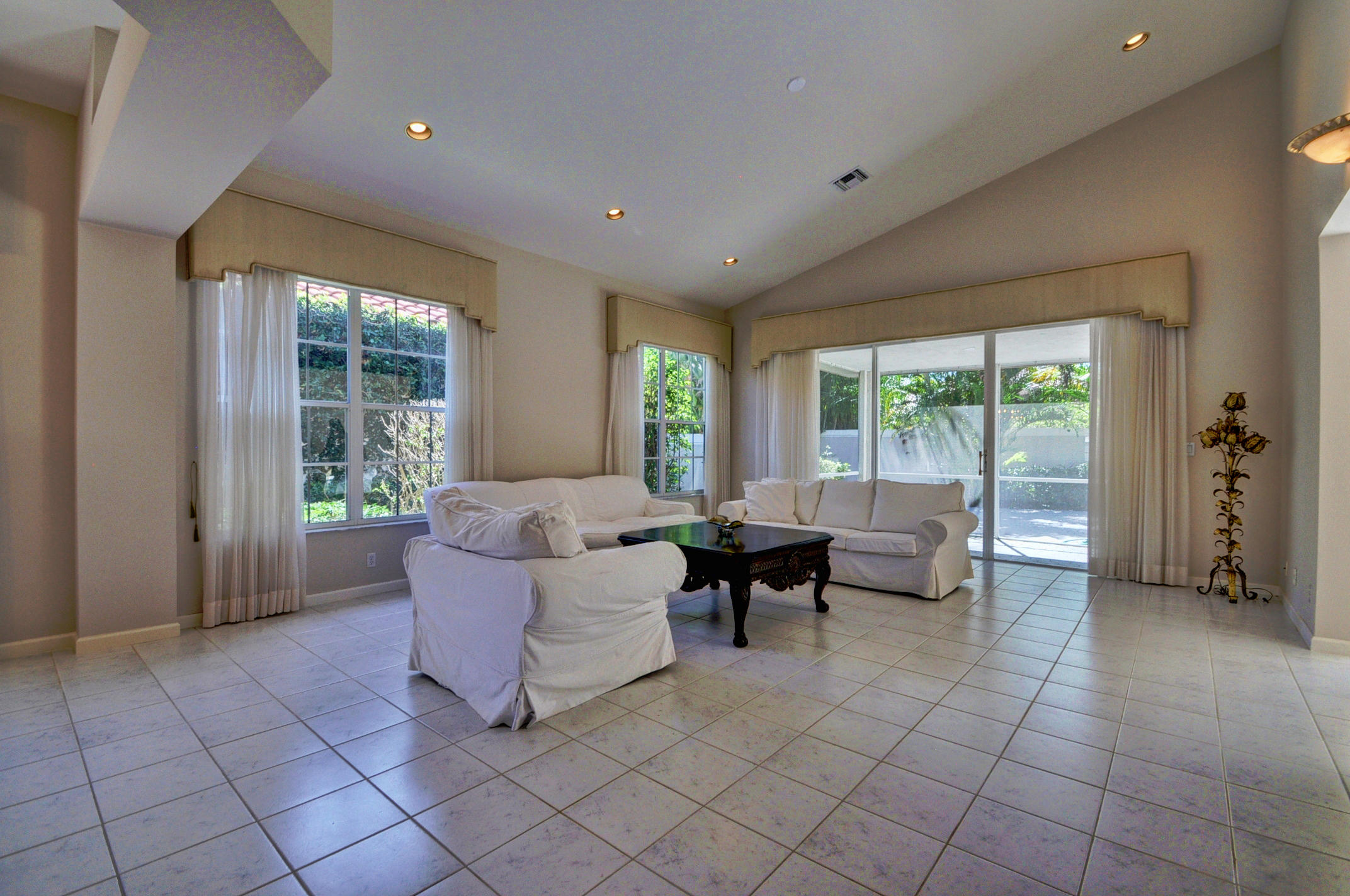 6190 Northwest 23rd Road Boca Raton, FL 33434 - Photo 8 of 35 DSC_0267_8_9