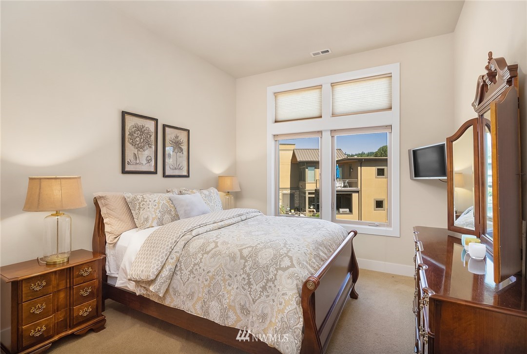 4157 Williams Avenue North Renton, WA 98056 - Photo 23 of 38