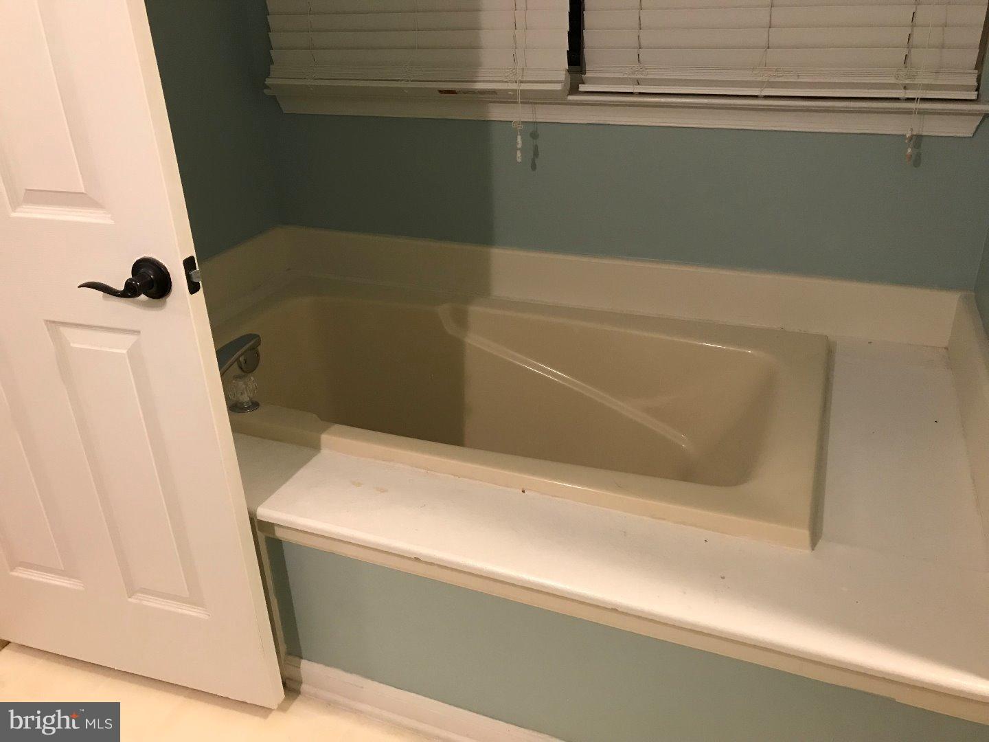 30 Country Road Perkasie, PA 18944 - Photo 19 of 23 Bathroom