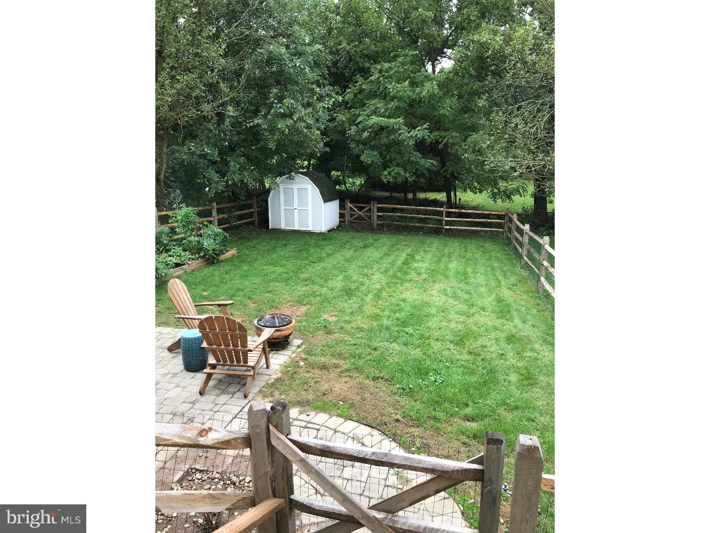 30 Country Road Perkasie, PA 18944 - Photo 22 of 23 View in Back