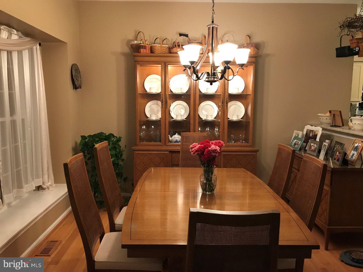 30 Country Road Perkasie, PA 18944 - Photo 7 of 23 Dining Room