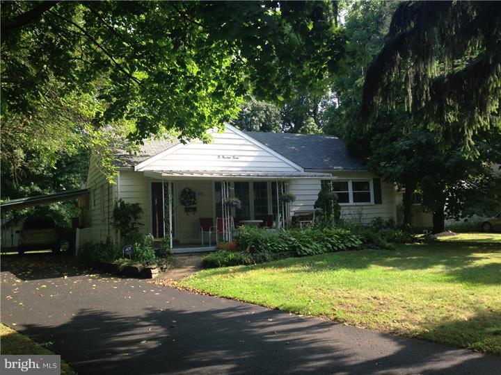 607 Devon Road Moorestown, NJ 08057 - Photo 12 of 18 Gallery Image 12