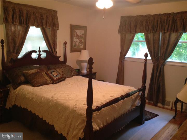607 Devon Road Moorestown, NJ 08057 - Photo 14 of 18 Gallery Image 14