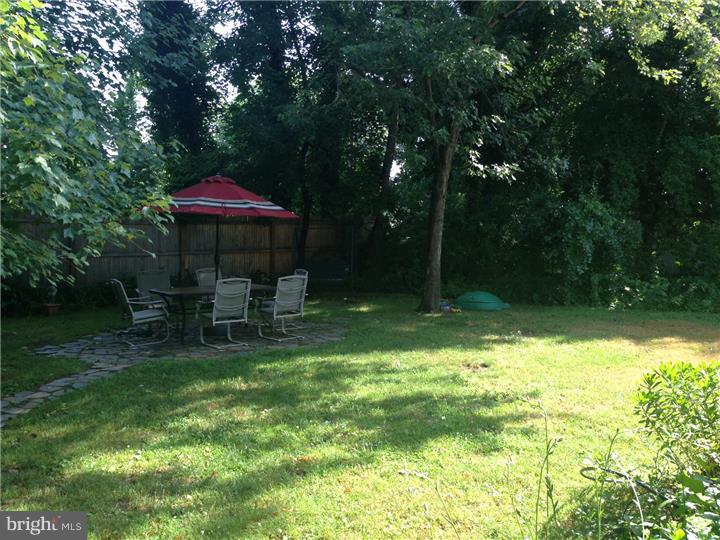 607 Devon Road Moorestown, NJ 08057 - Photo 17 of 18 Gallery Image 17