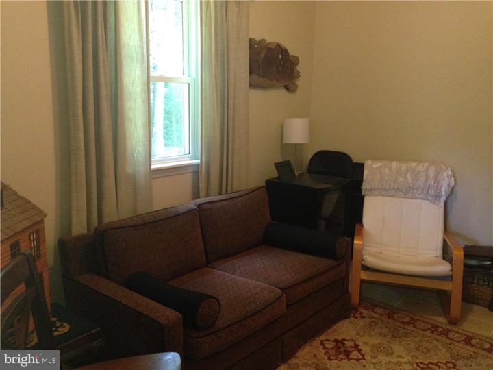 607 Devon Road Moorestown, NJ 08057 - Photo 10 of 18 Gallery Image 10