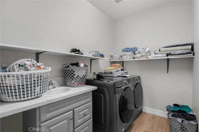 $740,000 | 12 Plaza Avila, Lake Elsinore, CA 92532