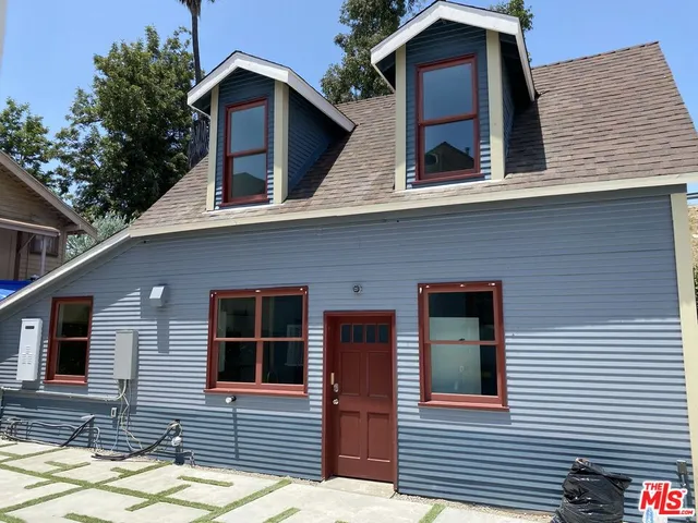 $3,000 | 1301 West 22nd Street, Unit 1303, Los Angeles, CA 90007