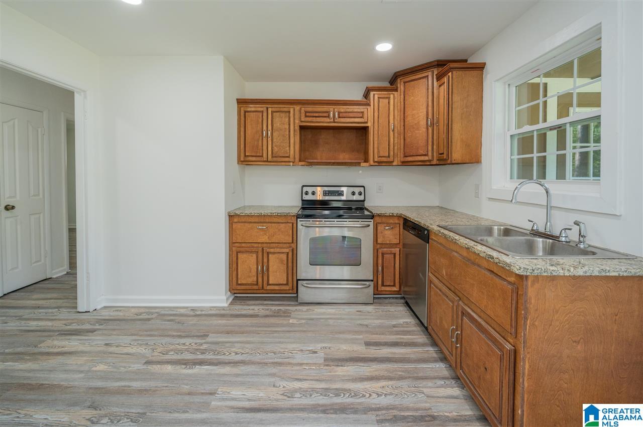 157 Fern Street Birmingham, AL 35210 - Photo 13 of 40