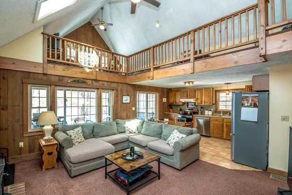 $442,900 | 31 McGrew Drive, Tamworth, NH 03886