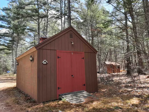 $442,900 | 31 McGrew Drive, Tamworth, NH 03886