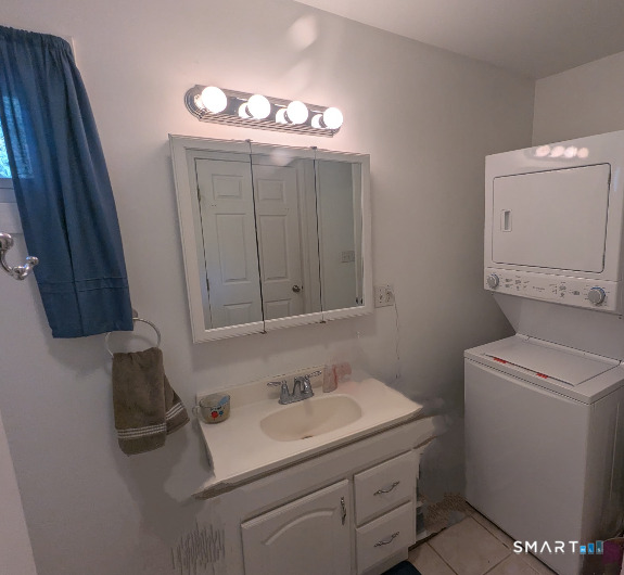 204 Ross Road Middlefield, CT 06481 - Photo 9 of 14