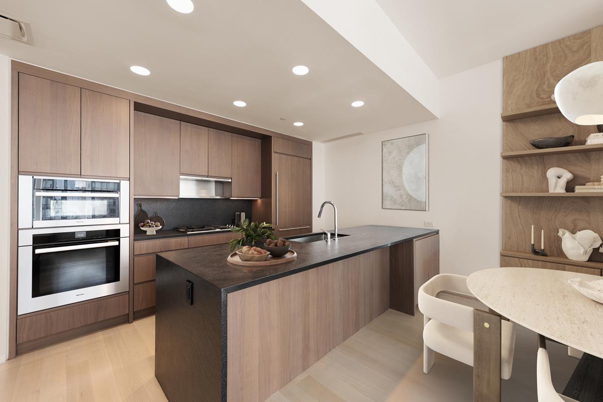 50 West Street, Unit 14A Manhattan, NY 10006 - Photo 3 of 23