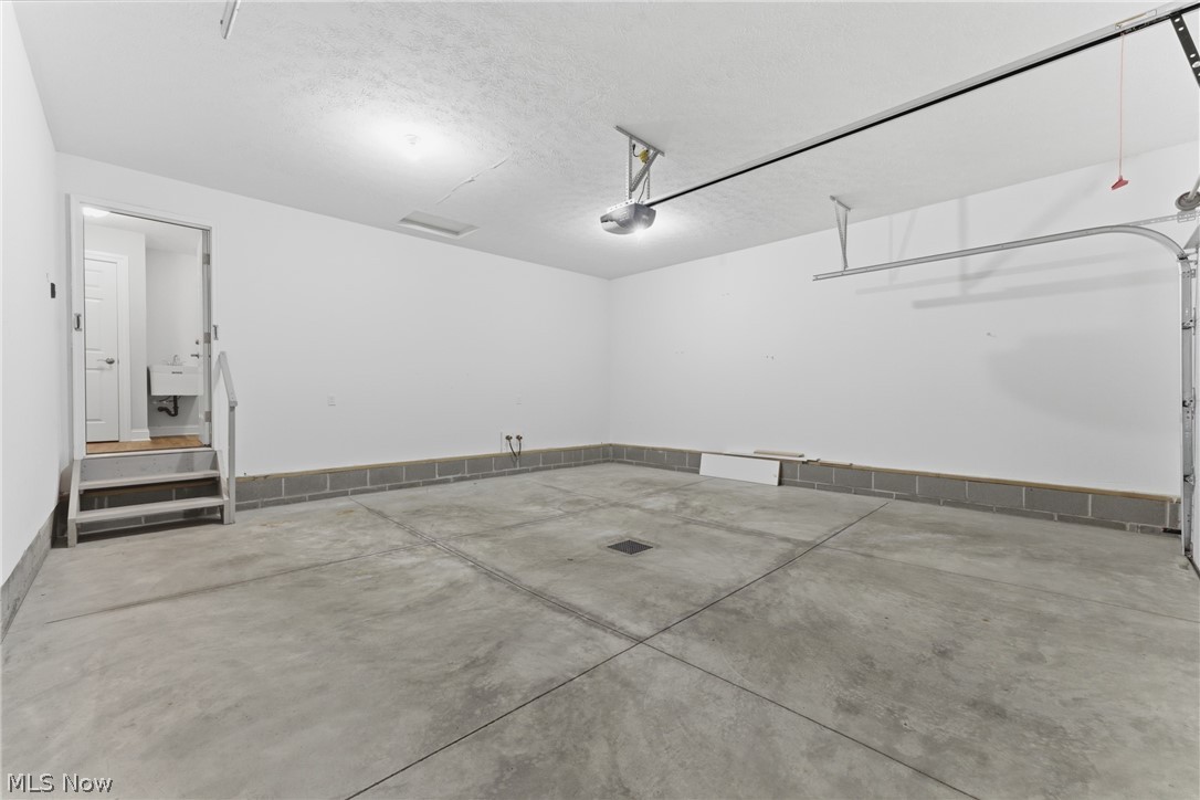 5799 Birmingham Road Northeast Canton, OH 44721 - Photo 27 of 39