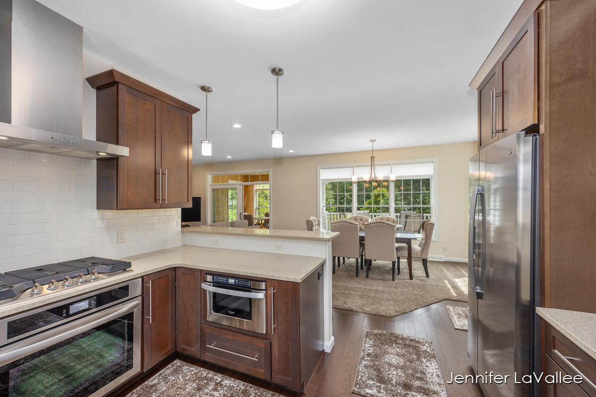 1471 10 Mile Road Northeast Comstock Park, MI 49321 - Photo 11 of 56 IMG_1010