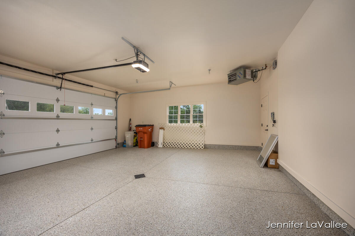 1471 10 Mile Road Northeast Comstock Park, MI 49321 - Photo 32 of 56 IMG_1031