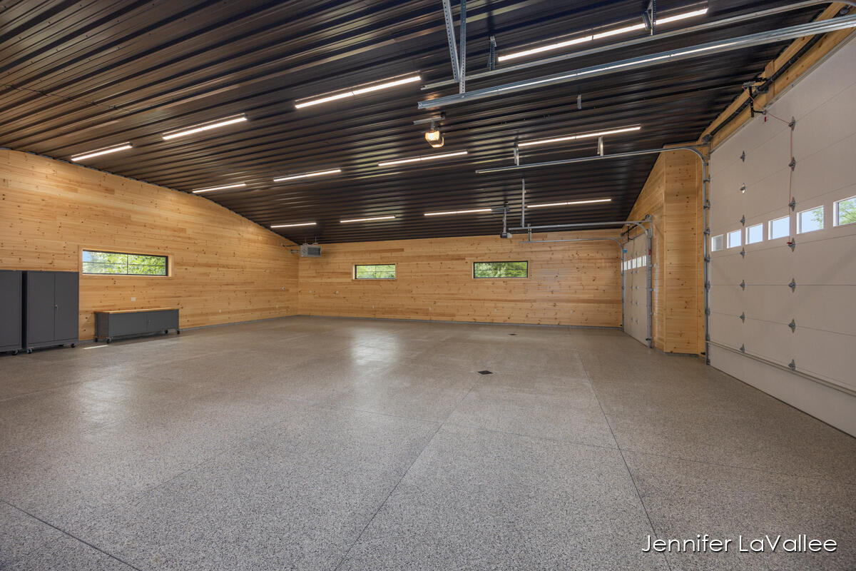 1471 10 Mile Road Northeast Comstock Park, MI 49321 - Photo 34 of 56 IMG_1033