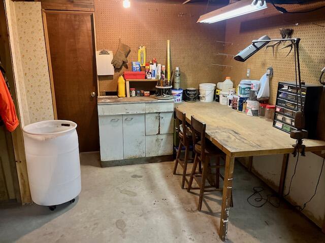 W1380 Little River Road Marinette, WI 54143 - Photo 39 of 43 Marinette basement 7