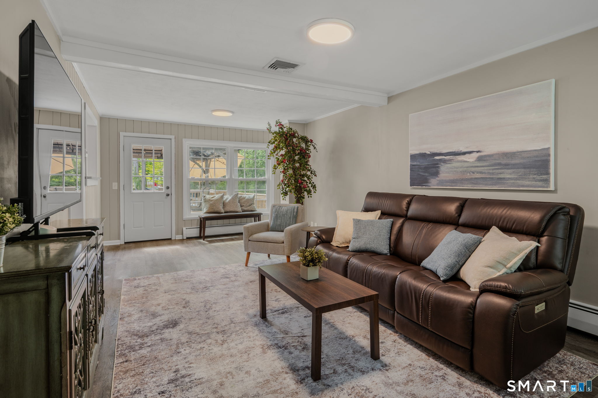 65 Flat Iron Road Guilford, CT 06437 - Photo 5 of 40