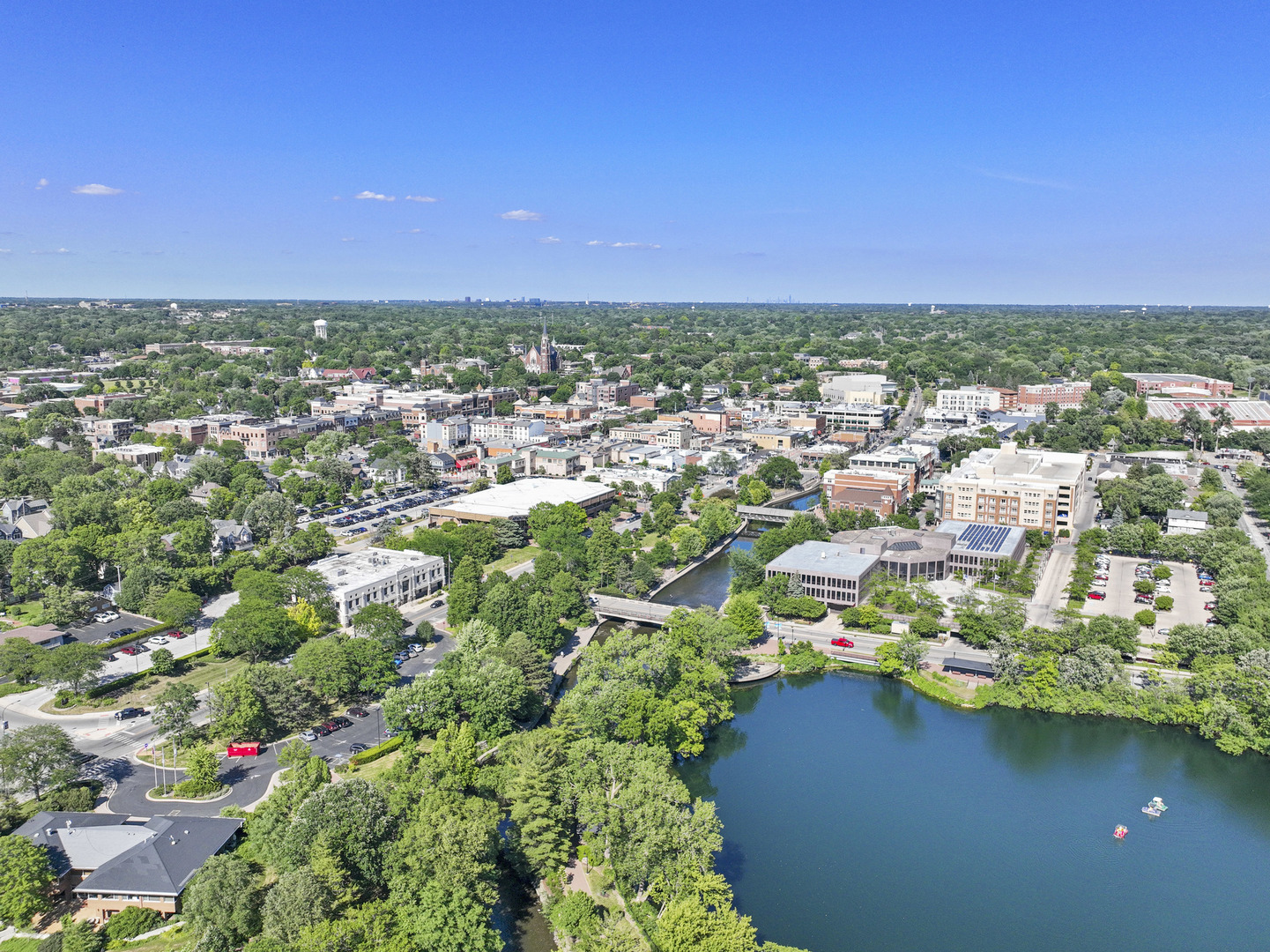 103 South Webster Street Naperville, IL 60540 - Photo 30 of 44 a view of a city with ocean