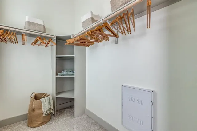 a view of entryway and workspace