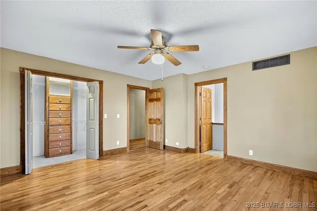 $389,900 | 165 4 Winds Court, Lake Ozark, MO 65049