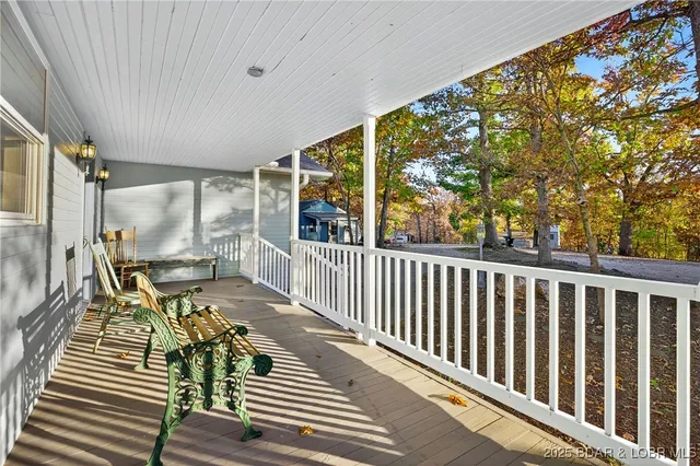 $389,900 | 165 4 Winds Court, Lake Ozark, MO 65049