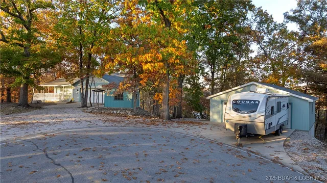 $389,900 | 165 4 Winds Court, Lake Ozark, MO 65049