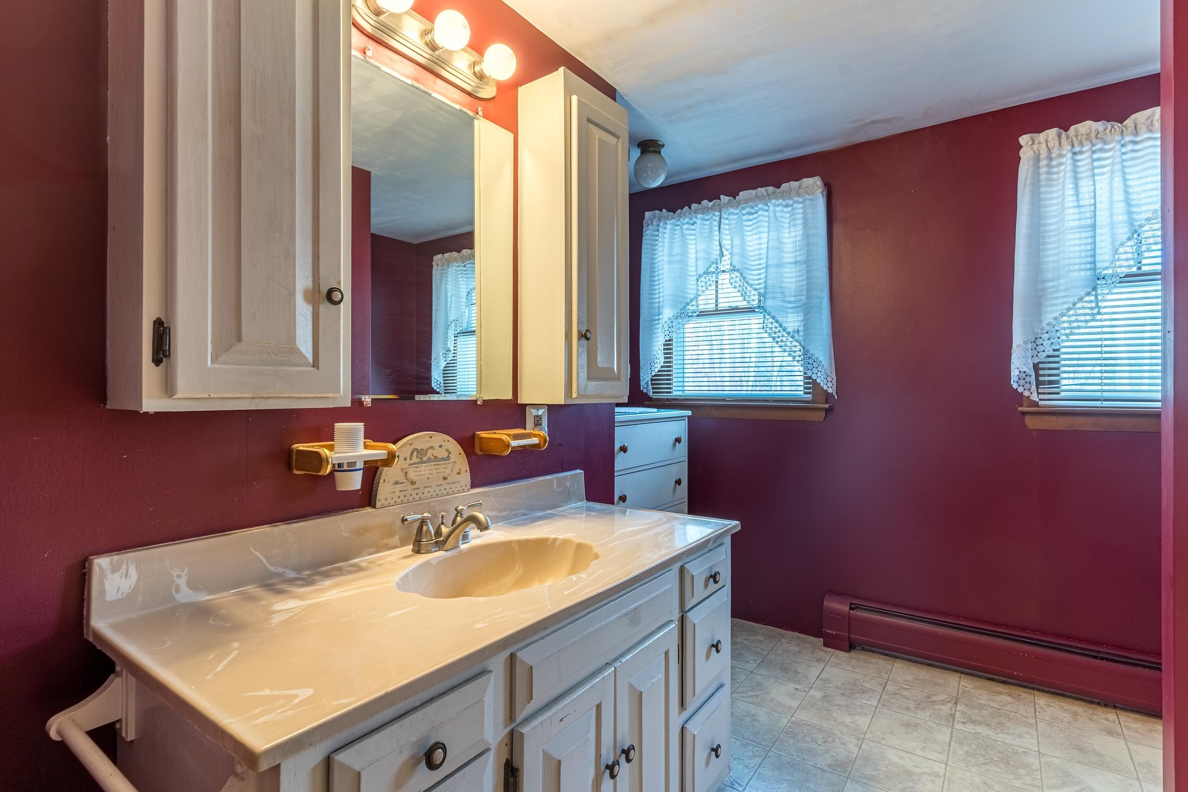 185 Long Hill Road Dover, NH 03820 - Photo 12 of 40