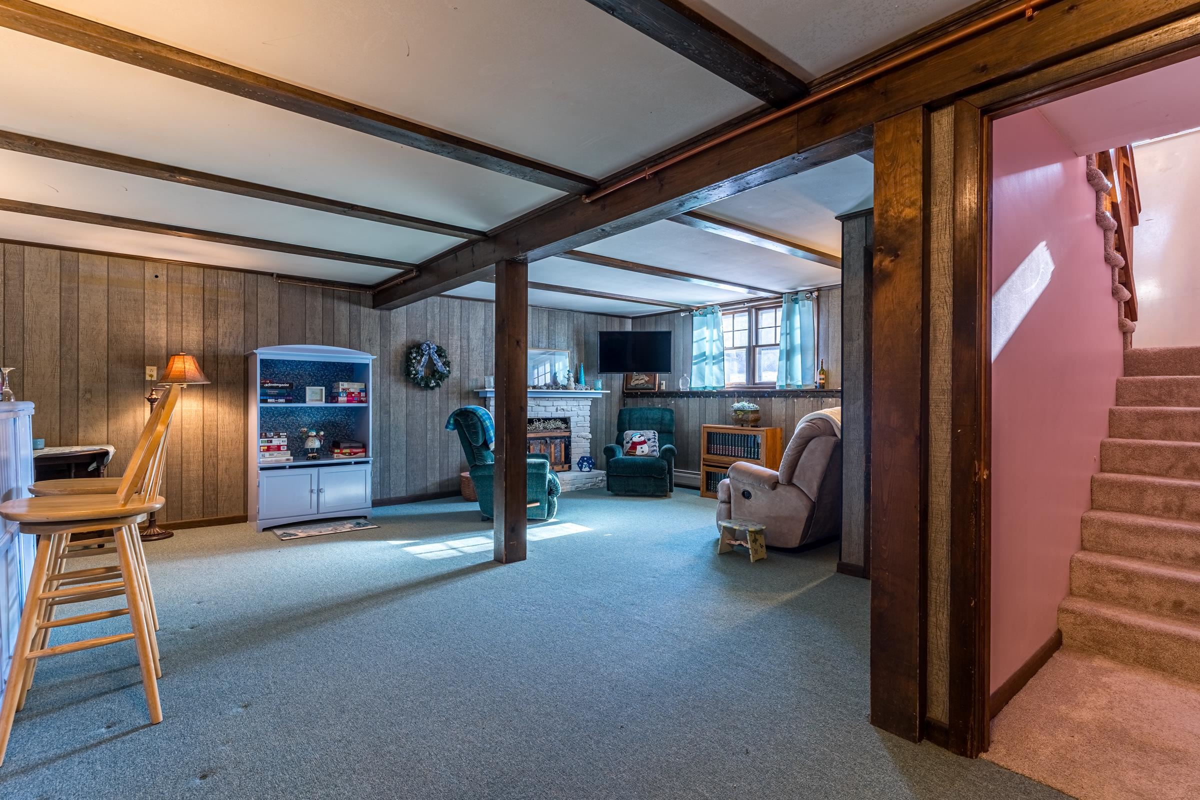 185 Long Hill Road Dover, NH 03820 - Photo 23 of 40