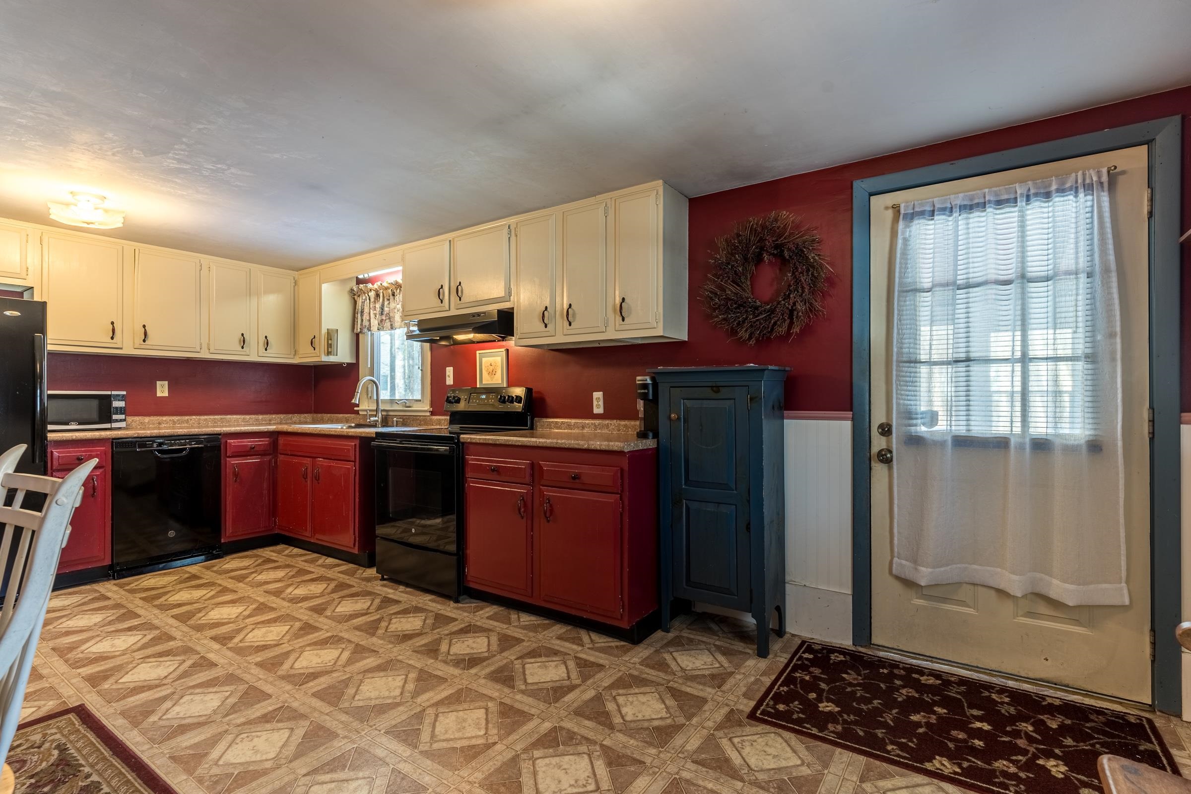185 Long Hill Road Dover, NH 03820 - Photo 36 of 40