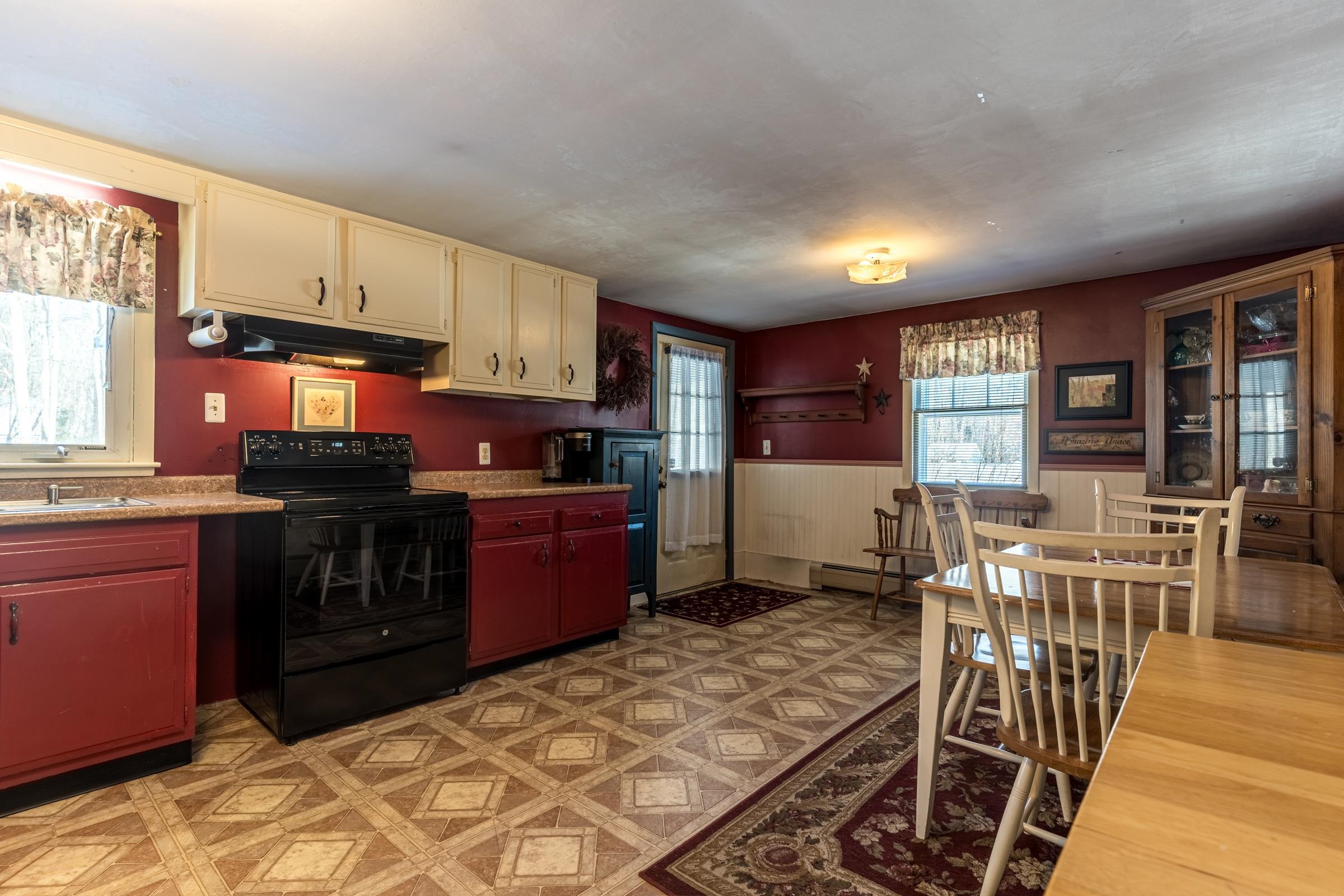 185 Long Hill Road Dover, NH 03820 - Photo 38 of 40