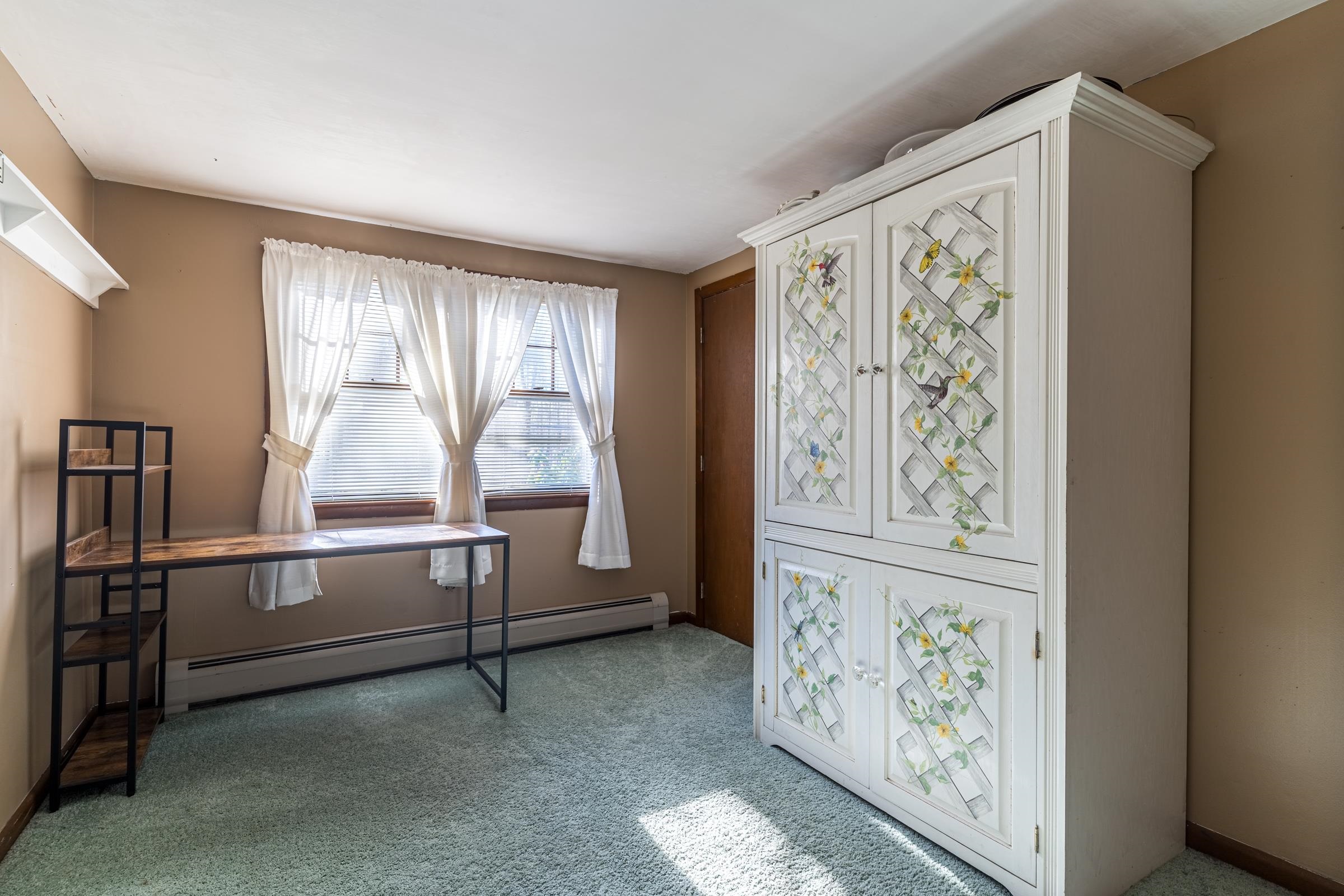 185 Long Hill Road Dover, NH 03820 - Photo 10 of 40