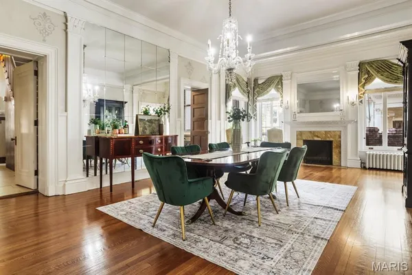 $2,300,000 | 37 Washington Terrace, St. Louis, MO 63112
