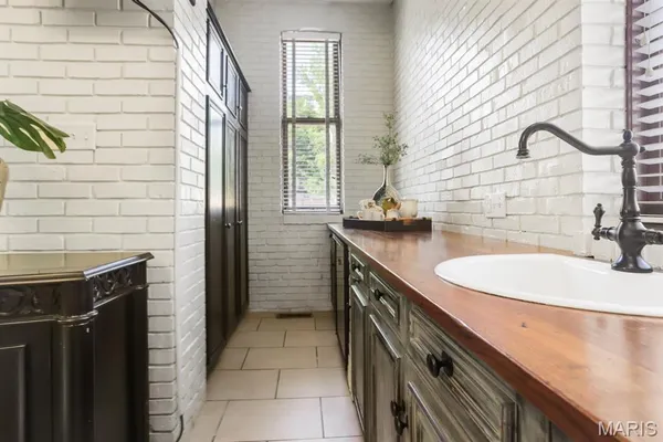 $2,300,000 | 37 Washington Terrace, St. Louis, MO 63112