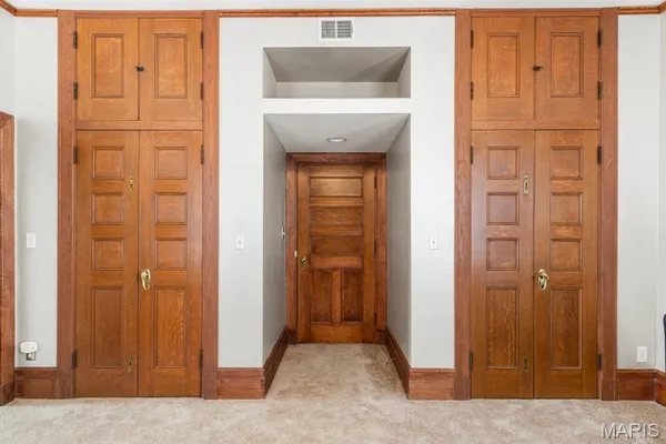 $2,300,000 | 37 Washington Terrace, St. Louis, MO 63112