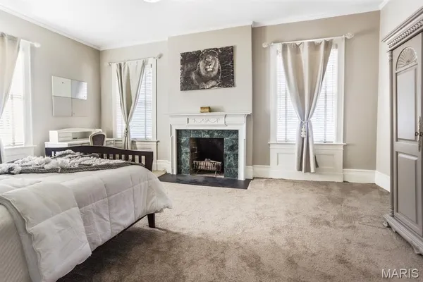 $2,300,000 | 37 Washington Terrace, St. Louis, MO 63112