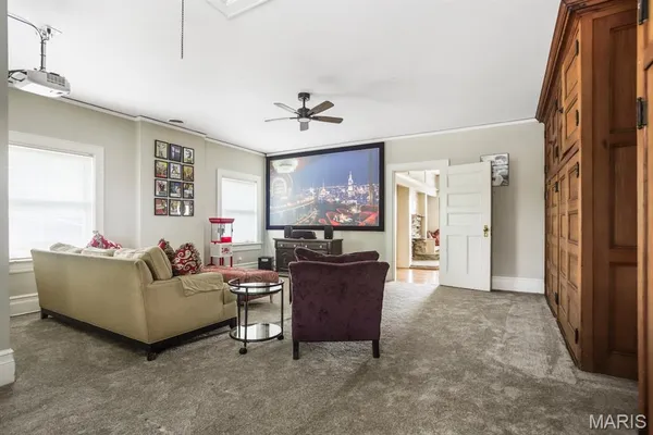 $2,300,000 | 37 Washington Terrace, St. Louis, MO 63112