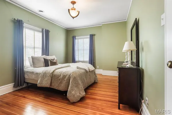 $2,300,000 | 37 Washington Terrace, St. Louis, MO 63112
