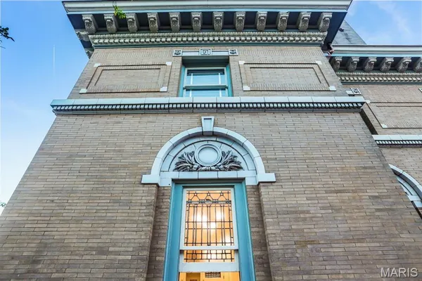 $2,300,000 | 37 Washington Terrace, St. Louis, MO 63112