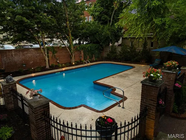 $2,300,000 | 37 Washington Terrace, St. Louis, MO 63112
