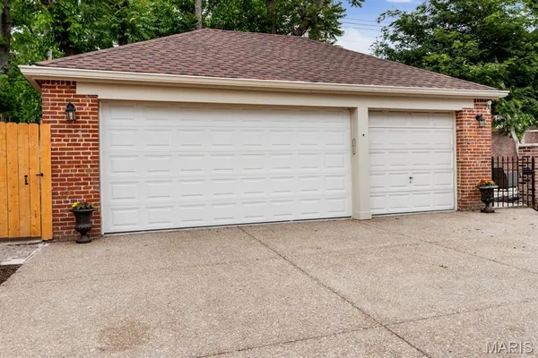 $2,300,000 | 37 Washington Terrace, St. Louis, MO 63112