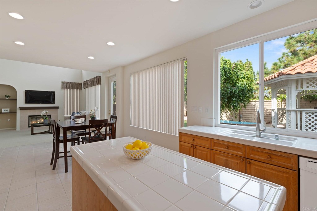 5940 Oceanview Ridge Lane San Diego, CA 92121 - Photo 11 of 30