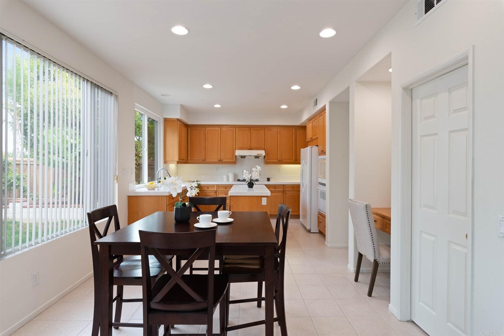 5940 Oceanview Ridge Lane San Diego, CA 92121 - Photo 9 of 30